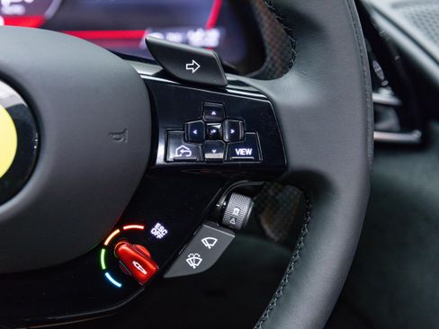 Used 2026 Ferrari Roma Spider image 25