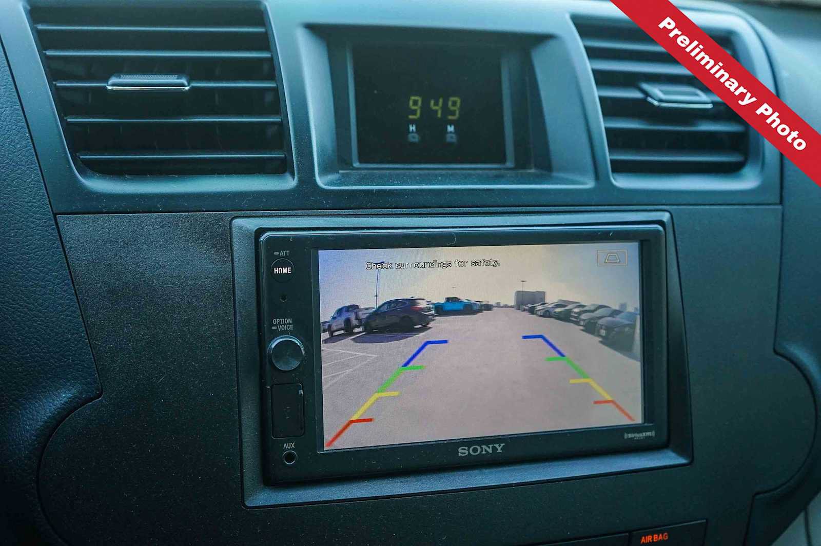 Used 2010 Toyota Highlander 2WD w/ 3rd Row Seat Pkg image 17
