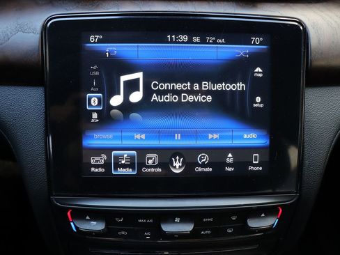 Used 2017 Maserati Quattroporte S image 27