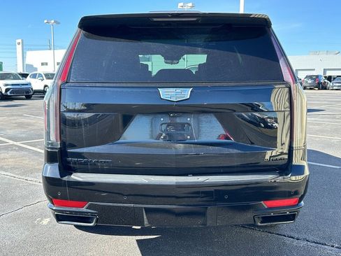 Certified 2023 Cadillac Escalade Sport Platinum w/ LPO, ONYX Package image 3