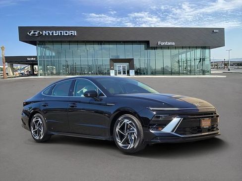 New 2026 Hyundai Sonata SEL FWD image 4