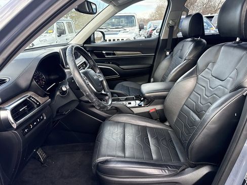 Used 2022 Kia Telluride SX w/ SX Prestige Package image 9
