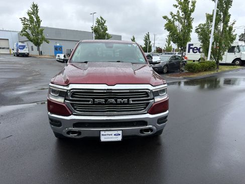 Used 2019 RAM 1500 Laramie AWD/4WD image 2