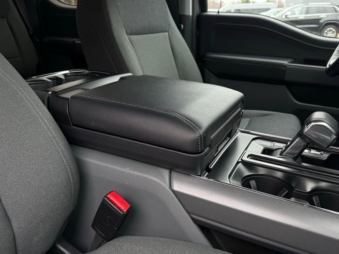 Used 2024 Ford F150 Lightning Flash image 33