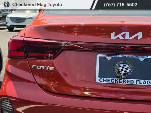 Used 2023 Kia Forte LXS w/ LXS Technology Package FWD image 7