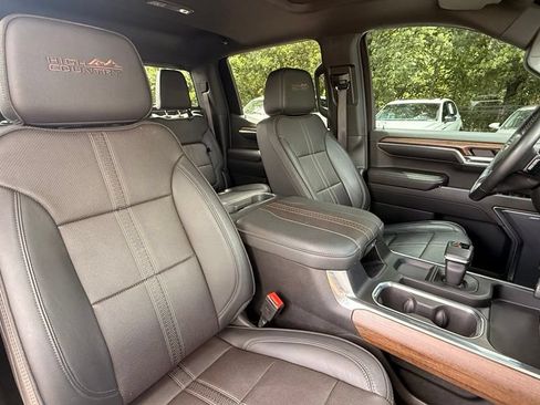 Used 2023 Chevrolet Silverado 1500 High Country w/ High Country Premium Package AWD/4WD image 40