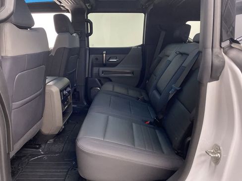 Used 2024 GMC Hummer EV 3X w/ LPO, Illumination Package image 16