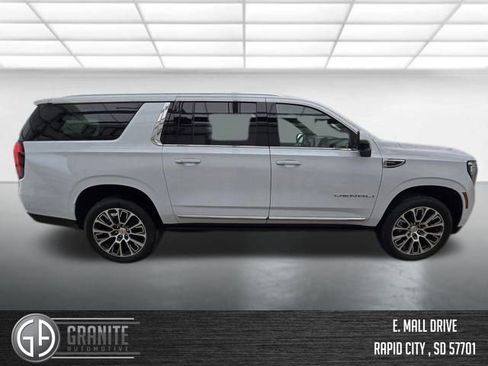 New 2026 GMC Yukon XL Denali w/ Sun & Power Step Package AWD/4WD image 6