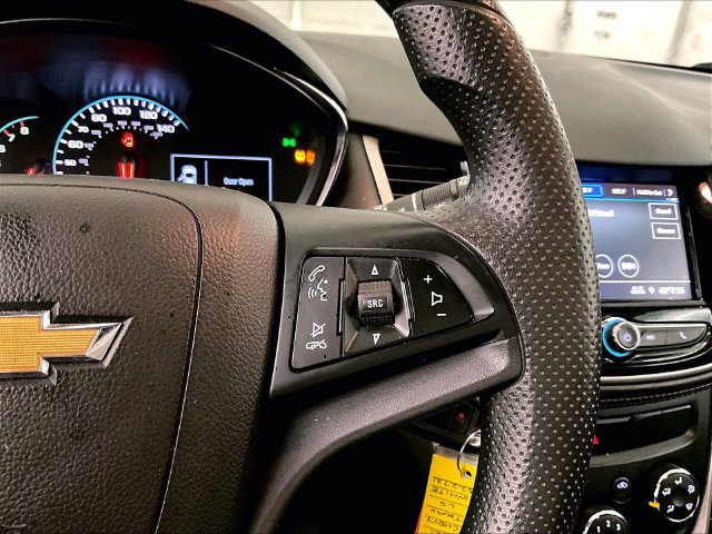 Used 2021 Chevrolet Trax LS w/ Tint and Cruise Package FWD image 18