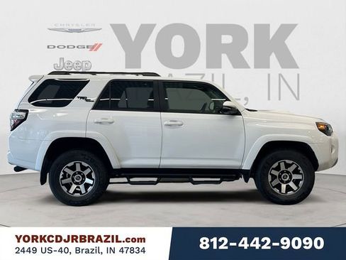 Used 2023 Toyota 4Runner TRD Off-Road Premium w/ Off Road Premium Plus Package AWD/4WD image 6
