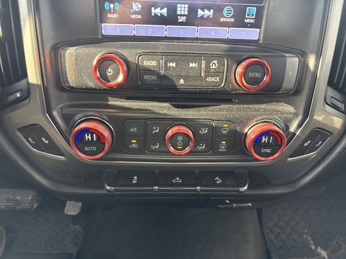 Used 2018 Chevrolet Silverado 1500 LT w/ Redline Edition image 25