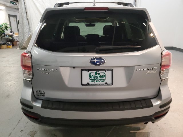 Used 2017 Subaru Forester 2.5i Premium w/ All-Weather Package AWD/4WD image 5