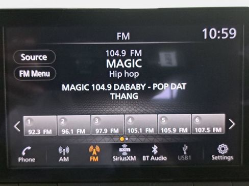 Used 2023 Nissan Rogue SV image 22