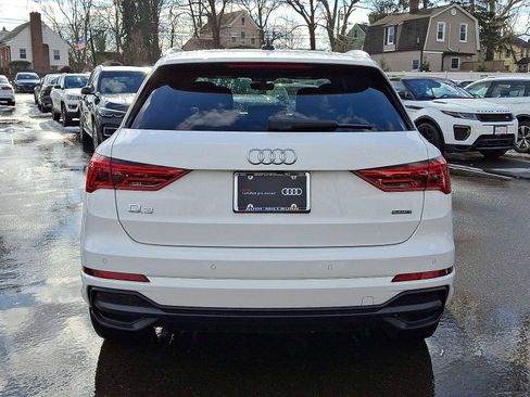 Certified 2022 Audi Q3 2.0T Premium Plus w/ Premium Plus Package image 23