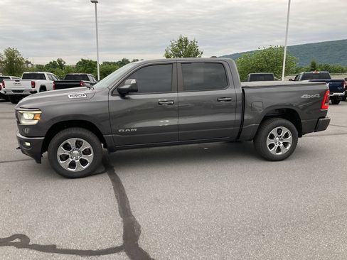Used 2019 RAM 1500 Big Horn AWD/4WD image 4