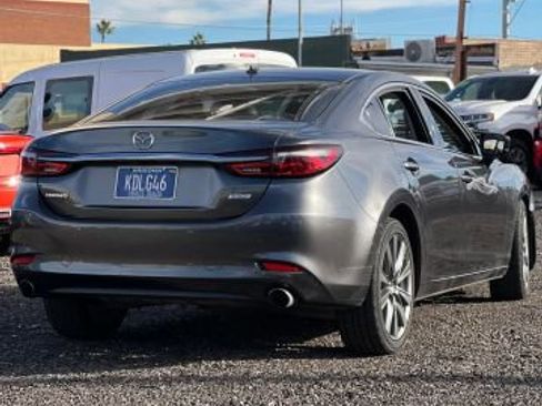 Used 2018 MAZDA MAZDA6 Grand Touring image 2