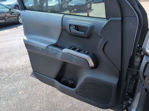 Used 2021 Toyota Tacoma SR5 image 23