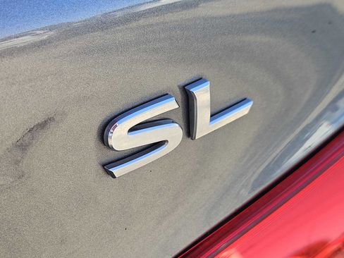 Used 2016 Nissan Sentra SL image 10