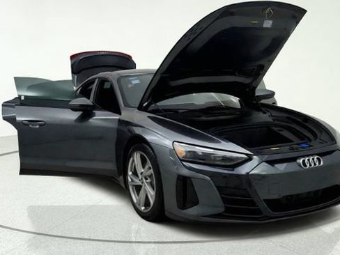 Used 2023 Audi e-tron GT Premium Plus AWD/4WD image 13