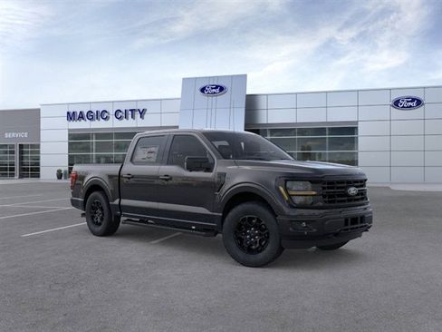 New 2026 Ford F150 XLT w/ Equipment Group 302A MID AWD/4WD image 7