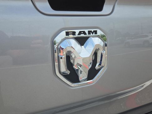 Used 2020 RAM 1500 Big Horn AWD/4WD image 6