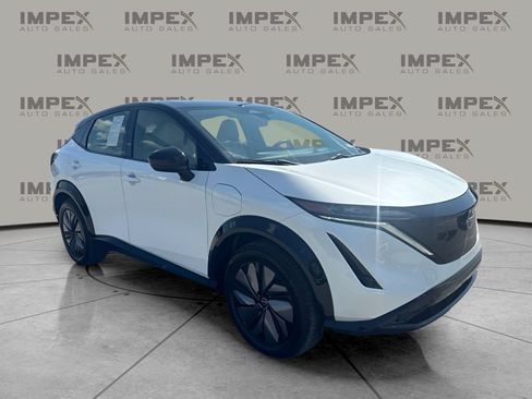 Used 2024 Nissan Ariya AWD image 4
