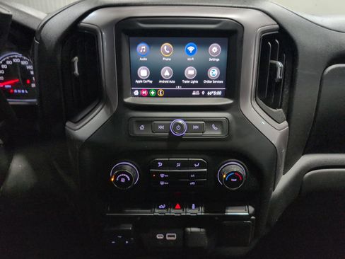 Used 2021 Chevrolet Silverado 2500 Custom w/ Custom Value Package image 10