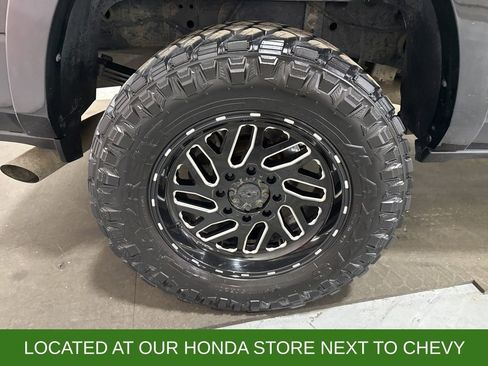 Used 2019 RAM 3500 Laramie image 8