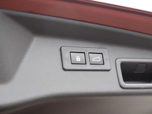 New 2026 Subaru Outback Touring XT AWD/4WD image 8