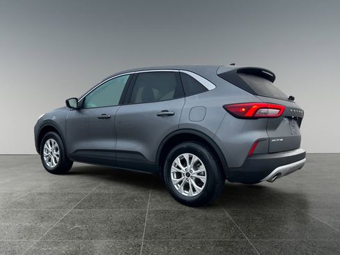 Used 2024 Ford Escape Active image 5