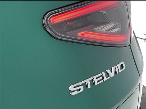 New 2026 Alfa Romeo Stelvio Sprint w/ Convenience Package AWD/4WD image 18