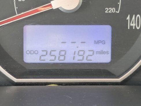 Used 2009 Hyundai Santa Fe Limited FWD image 21
