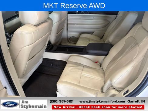 Used 2018 Lincoln MKT AWD w/ Technology Package image 33