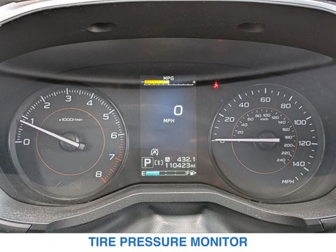 Used 2023 Subaru Crosstrek 2.0i Premium AWD/4WD image 16
