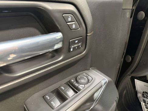 Used 2021 GMC Sierra 3500 AT4 AWD/4WD image 20