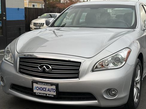 Used 2013 INFINITI M37 w/ Premium Pkg image 24