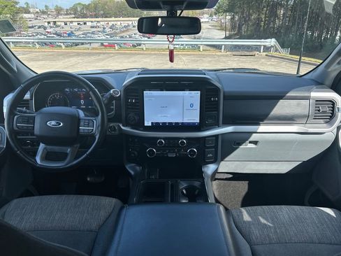 Used 2022 Ford F150 XLT w/ Equipment Group 302A High image 14