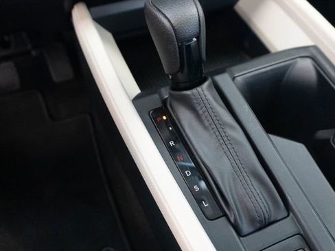 Certified 2024 Honda Accord EX image 24