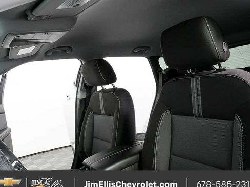Certified 2025 Chevrolet Blazer LT FWD image 5
