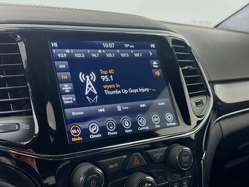 Used 2021 Jeep Grand Cherokee Overland image 30