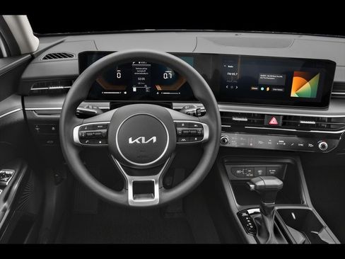 New 2026 Kia K5 LXS image 33