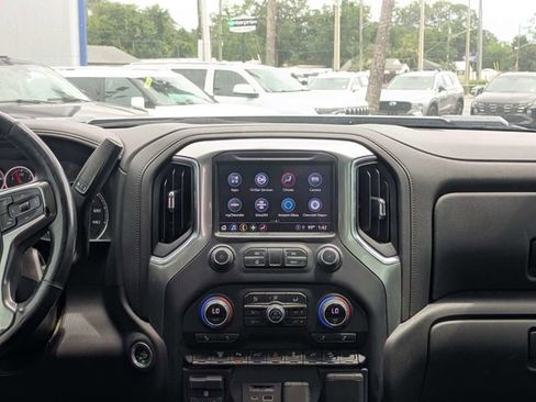 Used 2022 Chevrolet Silverado 2500 LTZ AWD/4WD image 18