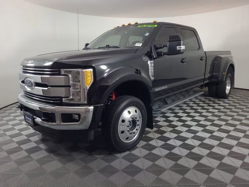 Used 2017 Ford F450 Lariat w/ Lariat Ultimate Package AWD/4WD image 7