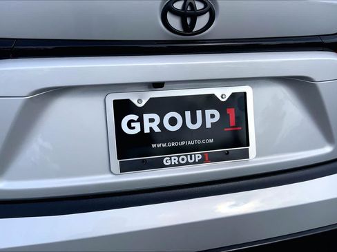 Used 2026 Toyota Corolla SE FWD image 10
