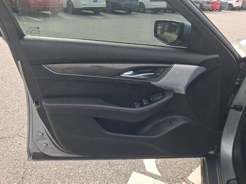Used 2023 Cadillac CT5 V RWD image 22
