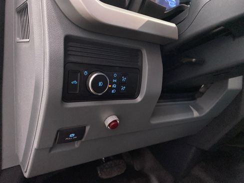 New 2026 Ford F550 4x4 Regular Cab Super Duty image 13
