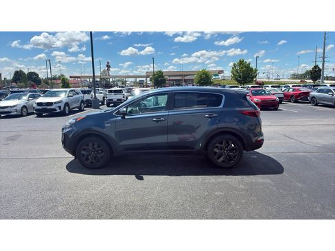 Used 2022 Kia Sportage LX w/ LX AWD Value Edition Package image 3