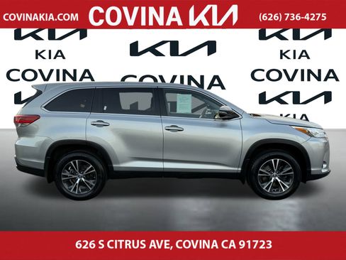 Used 2019 Toyota Highlander LE image 9
