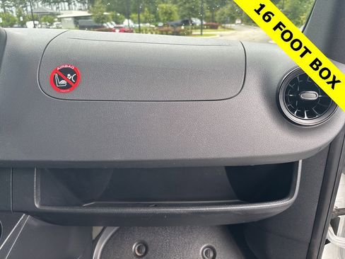 Used 2021 Freightliner Sprinter 3500 image 21