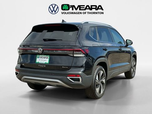 New 2025 Volkswagen Taos SE image 5